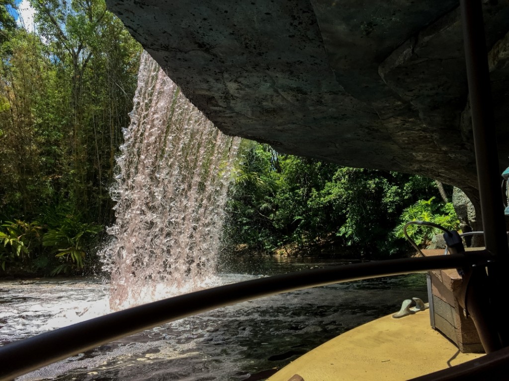 And here it is, the eight wonder of the world, the backside of water!